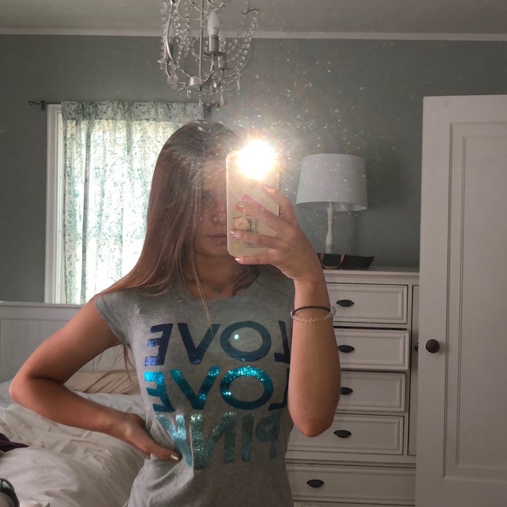 Victoria’s Secret pink tee